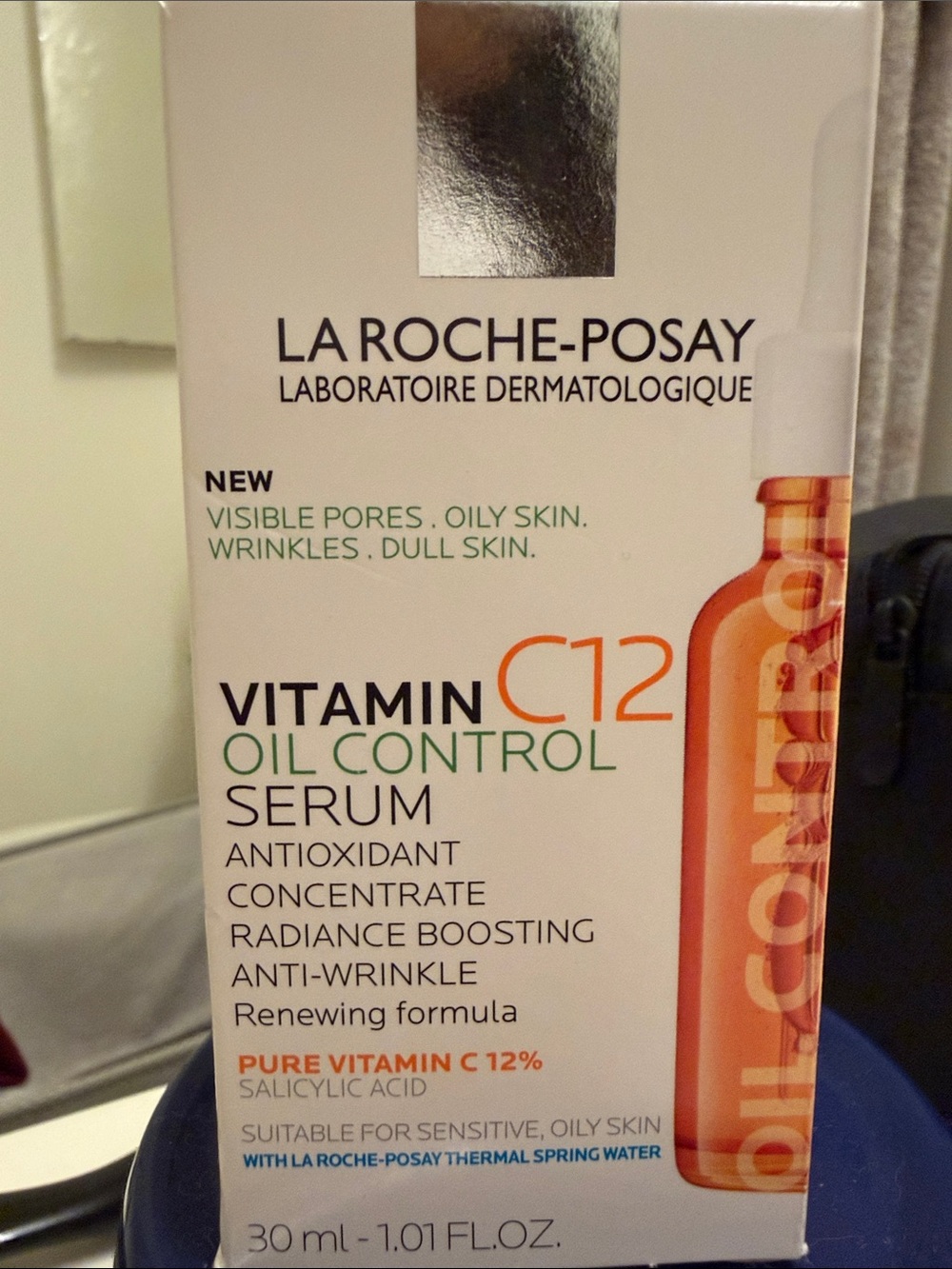 Vitamin c12 oil control serum